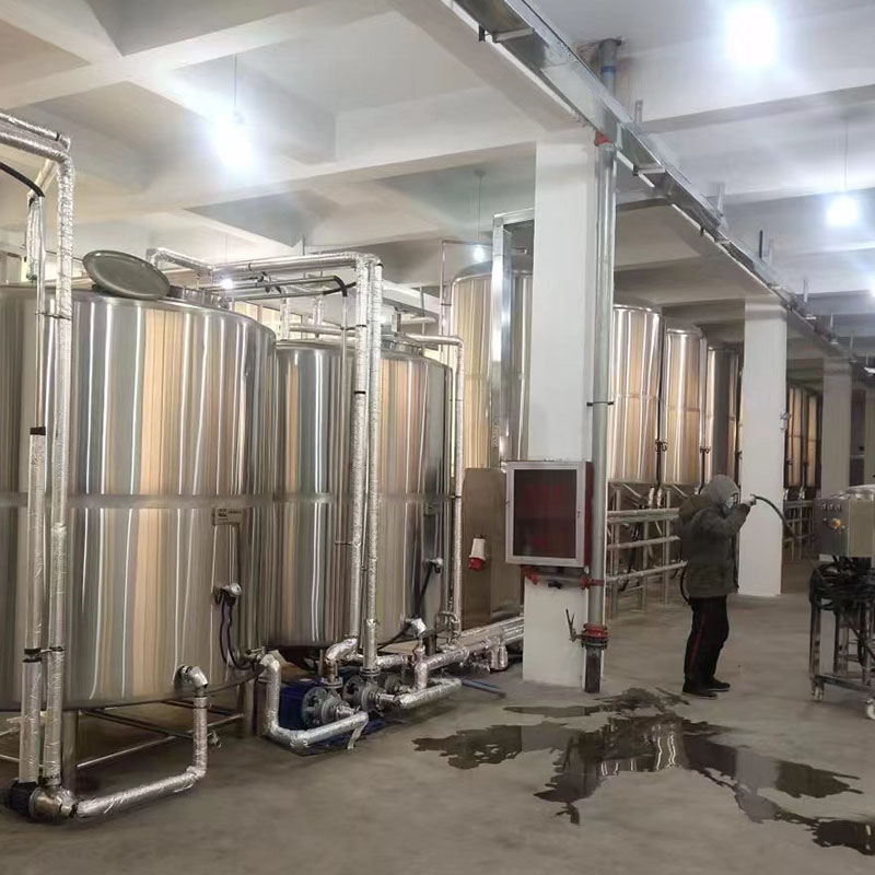 柳城精酿啤酒设备
